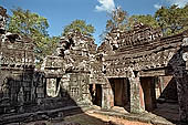 Banteay Kdei temple - towers nad galleries of the inner temple enclosures.